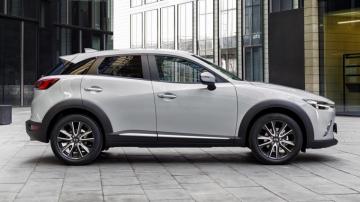 Nissan Qashqai Vs Mazda Cx3 Wallpaper Teahub Io