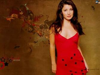 Shiri Appleby Wallpaper
