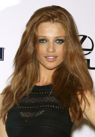 Cintia Dicker Hair