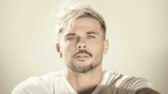 Pedro Cap En Su Calma Tour Miami Beach Fl Aarp