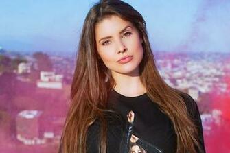 Amanda Cerny Wallpaper HD Background Baltana