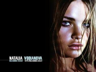 The Fashion Time Natalia Vodianova Wallpaper