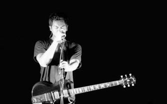 Singer Wallpaper And Background Image Wallpaperkingdom