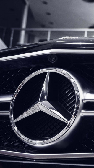 Close Up Mercedes Classic iPhone Wallpaper