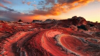 Rusty Mountains Wallpaper