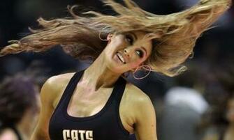 Cheerleader Wallpaper HD Background