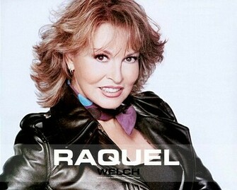 Raquel Welch Wallpaper