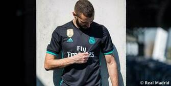 Todo Deportes El Madrid Presenta Equipaci N Para