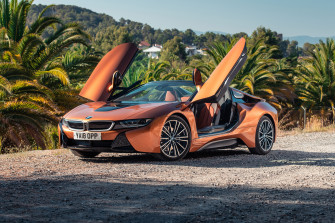 Bmw I8 Roadster Re And Test Drive Wallpaper