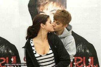 Justin Bieber And Selena Gomez Image