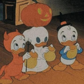 Angelic Vintage Cartoon Wallpaper Halloween