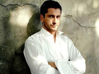 Gerard Butler Wallpaper Weneedfun