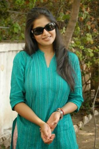 Indian Beautiful Girls Wallpaper For Mobile