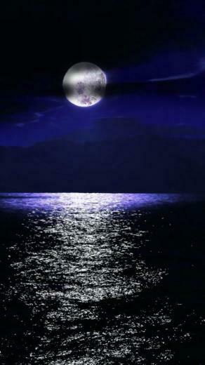 Full Moon Over The Sea Wallpaper iPhone