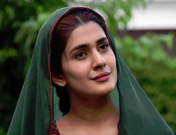 Pakistani Actress Kubra Khan Biography Pictures Celebrities