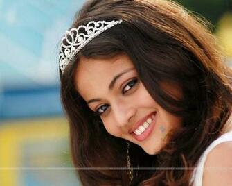 Sneha Ullal HD Wallpaper High Quality