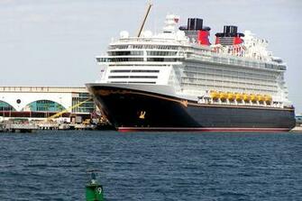 Shipwallpapergallery Disney Fantasy Cruise Ship Wallpaper