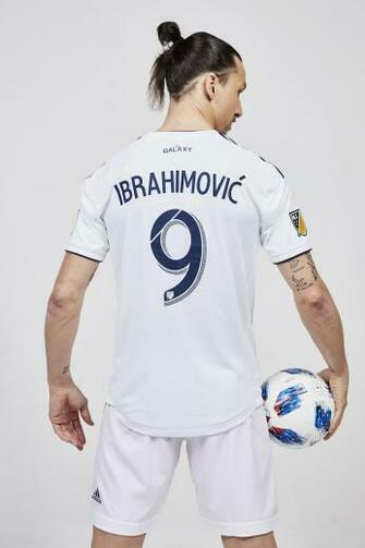 La Galaxy Sign Zlatan Ibrahimovi