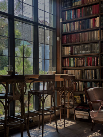 Library Wallpaper