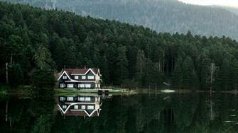 Abant Lake Turkey Wallpaper Background For iPad Mini
