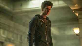 Peter Parker Walking Wallpaper For Samsung Galaxy Tab