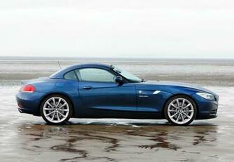 Bmw Z4 Sdrive35i Roadster Uk Spec E89 Wallpaper