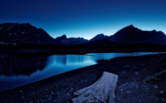 Blue Hour Kananaskis Lake Stars 8k Macbook Air Wallpaper