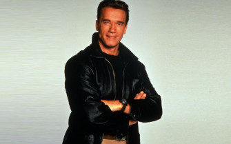 Arnold Wallpaper For Mobile