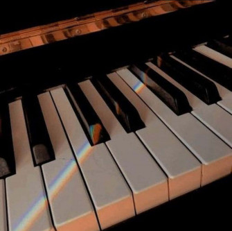 Discover Your Creative Flair And Be Inspired By Beautiful Music Aesthetic Wallpaper