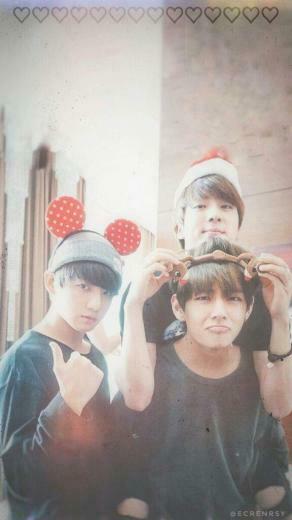 Christmas Wallpaper Bts Army S Amino