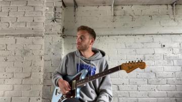 Jamming On Tidal Wave With A Twist