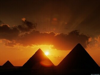 Egypt Giza Pyramid Wallpaper