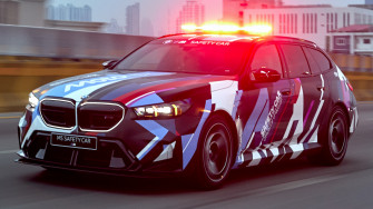 Bmw M5 Touring Motogp Safety Car Wallpaper
