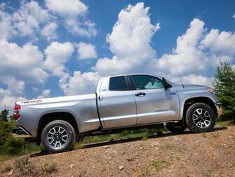 Trd Toyota Tundra Double Cab Sr5 Pickup D Wallpaper