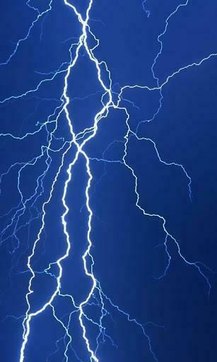 Bigger Lightning HD Live Wallpaper For Android Screenshot