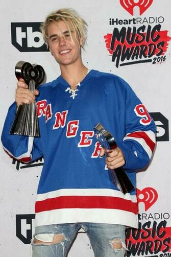 Justin Bieber Iheartradio Music Awards