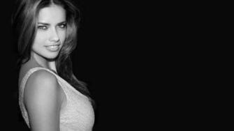Adriana Lima Wallpaper
