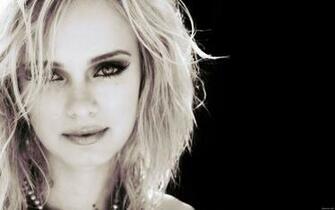 Sara Paxton Wallpaper HD Background Of Your