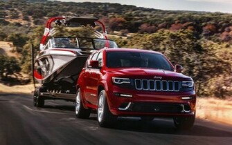 Jeep Grand Cherokee Srt8 Wallpaper HD