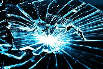 Broken Glass By Ajudgetocrush