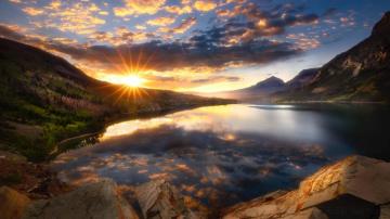 Saint Mary S Lake Montana Glacier National Park Sunrise