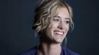 Mackenzie Davis Wallpaper X Net
