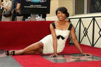 Hq Wallpaper Angela Bassett Pictures