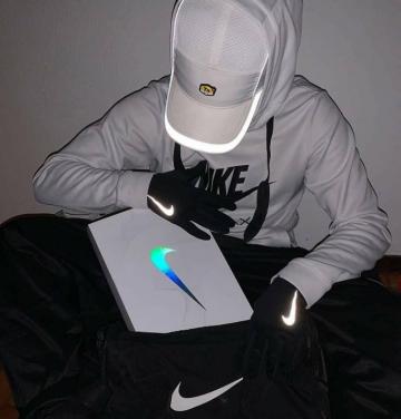 Pft17 On Nike Boy Wallpaper Anime