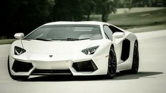 White Lamborghini Aventador Wallpaper Car