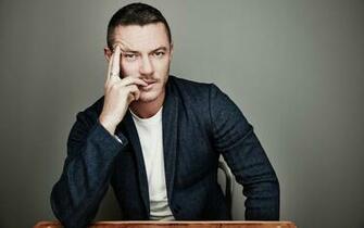 Luke Evans HD Wallpaper