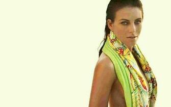 Elizabeth Hurley Wallpaper
