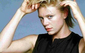 Peta Wilson Wallpaper Celebrities Girls