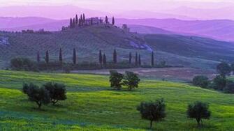 Tuscany Desktop Wallpaper