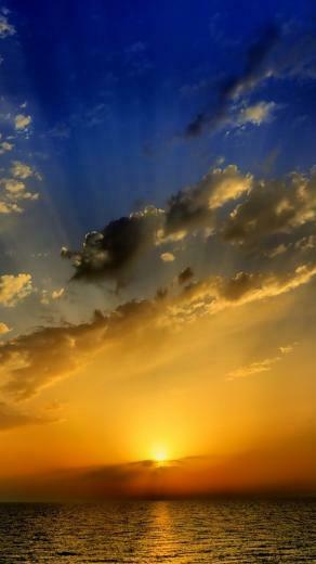 Email This Wallpaper To An iPhone